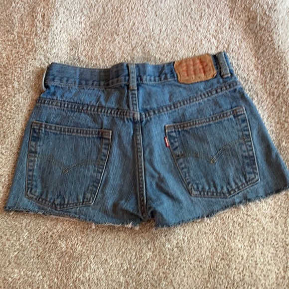 Levi’s denim shorts size 14 - Picture 4 of 9
